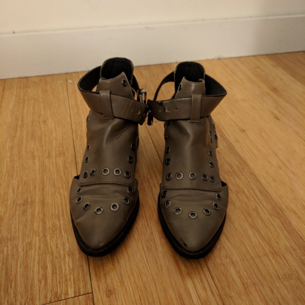 Cutout Eyelet Boots